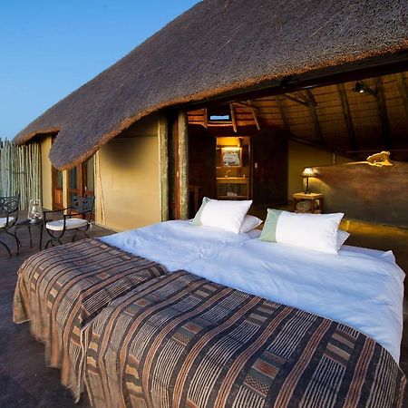 Wilderness Safaris Doro Nawas Villa Twyfelfontein ภายนอก รูปภาพ