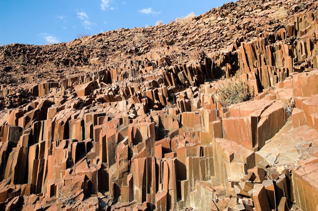 Wilderness Safaris Doro Nawas Villa Twyfelfontein ภายนอก รูปภาพ